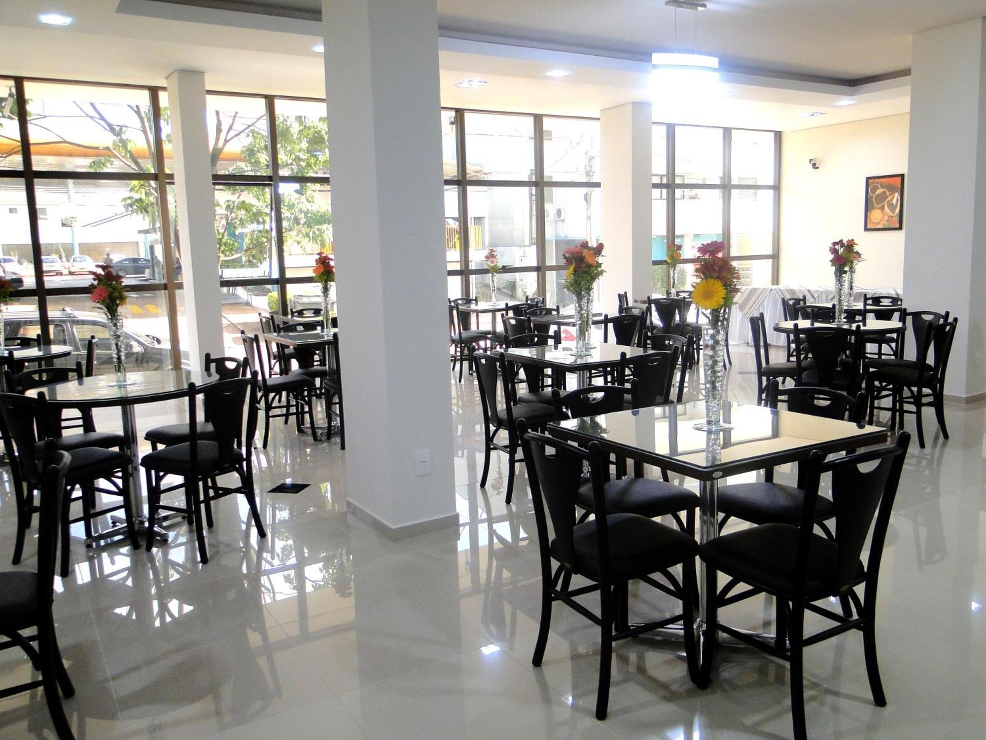 Hotel Maestro Executive Toledo โตเลโด ภายนอก รูปภาพ